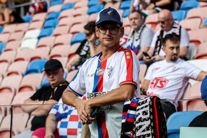 Górnik Zabrze - GKS Katowice: Zdjęcia kibiców i zawodników z meczu 6. kolejki PKO BP Ekstraklasy