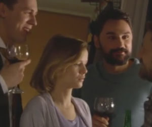O mnie się nie martw 2 sezon odc 5. Marcin Kaszuba (Stefan Pawłowski), Krzysiek Małecki (Paweł Domagała), Filip Bonnet (Piotr Jankowski), Iga Małecka (Joanna Kulig)