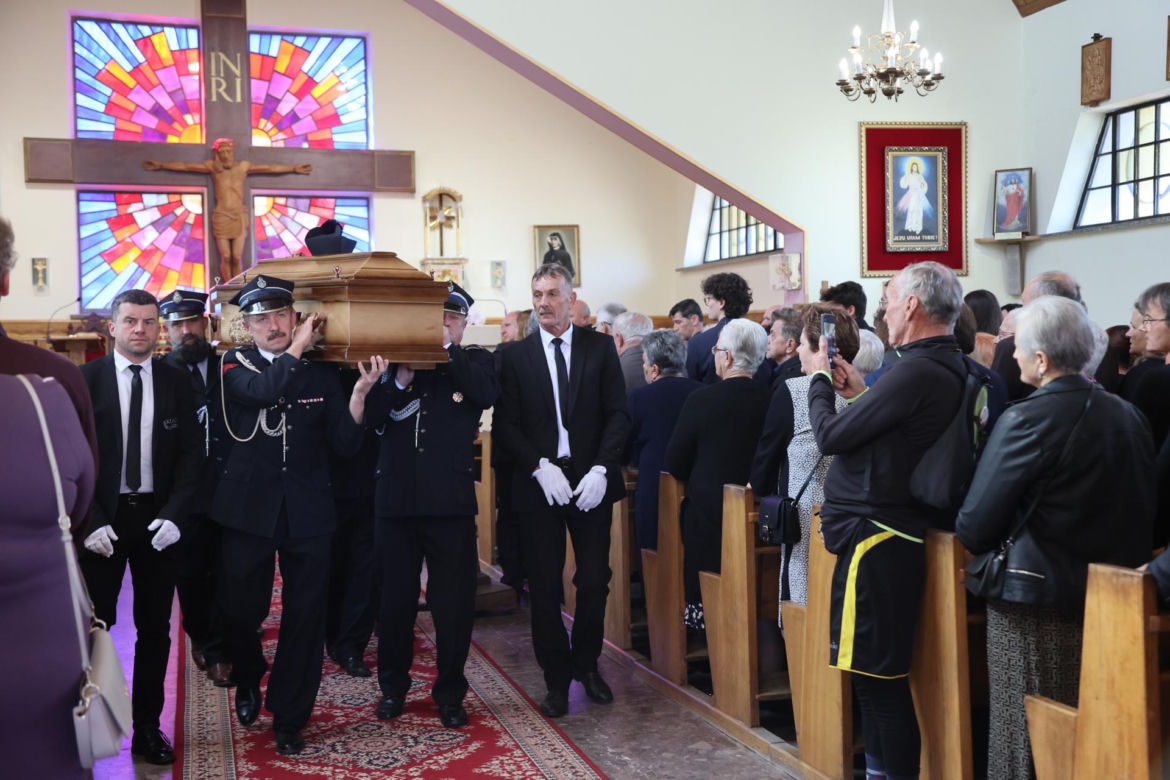 Pogrzeb księdza Stanisława w Grzęsce