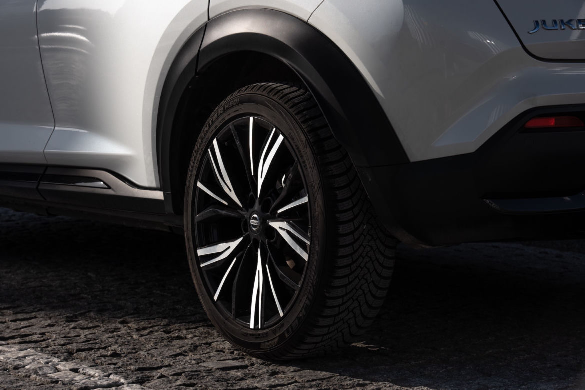 Nissan Juke 1.0 DIG-T 117 KM 7DCT N-Design