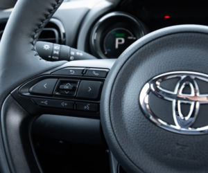 2020 Toyota Yaris 1.5 HYBRID Premiere Edition (Tokyo Fusion)
