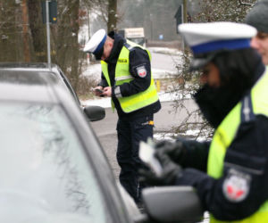 Nietypowe, walentynkowe kontrole policji i... pozdrowienia na antenie Radia ESKA