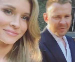 Joanna Krupa na wieczornym bankiecie