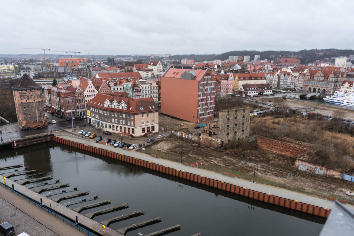 Wyspa Spichrzów - współczesna handlowo-mieszkaniowa dzielnica w sercu Gdańska