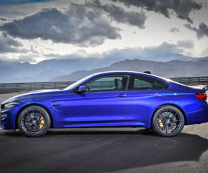 BMW M4 CS