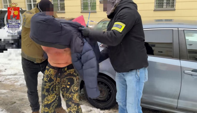 Podwójne zabójstwo na Targówku. Radek J. maczetą bronił się przed kontrterrorystami