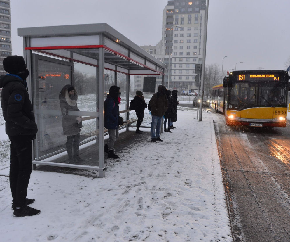 Do Warszawy nadciąga pogodowy KATAKLIZM. Potężna śnieżyca, mróz i oblodzenia