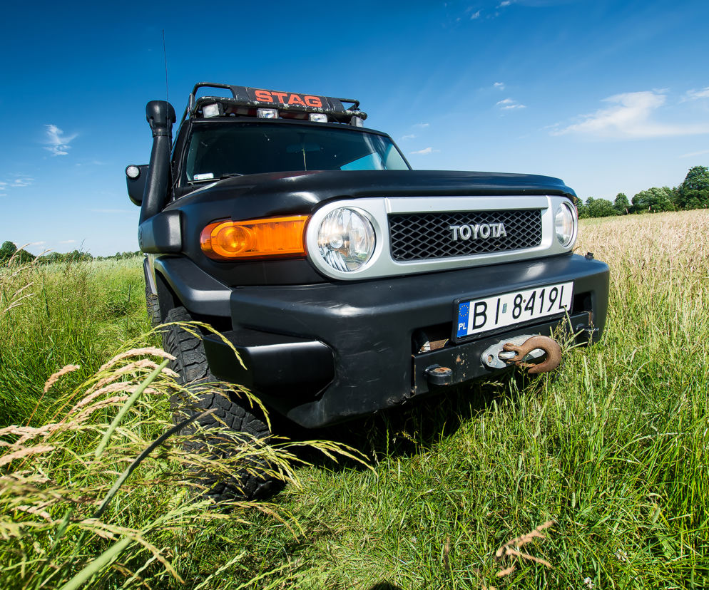 Toyota FJ Cruiser 4.0 V6 z instalacją CNG