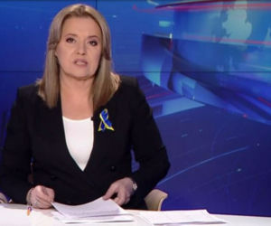 Danuta Holecka została blondynką