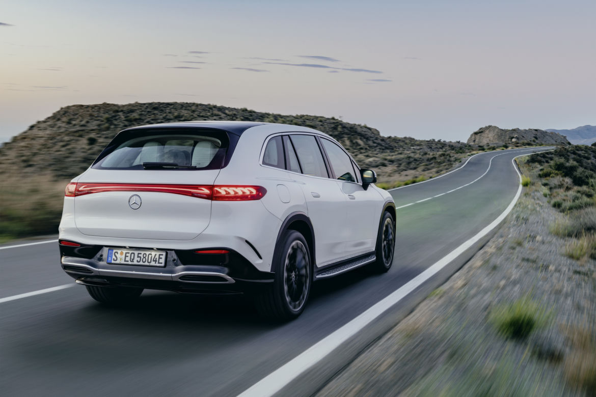 Mercedes-Benz EQS SUV (2022)