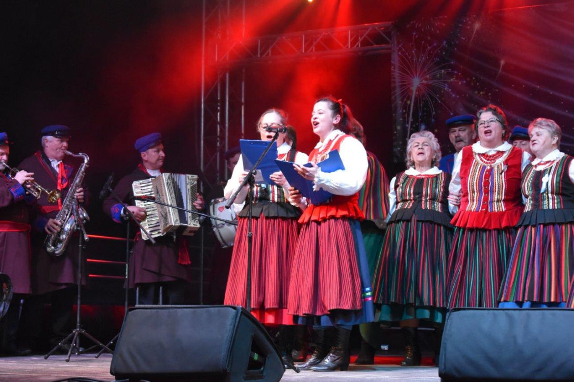 Sylwestrowa zabawa w Piekoszowie