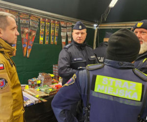 Służby kontrolują punkty sprzedaży. Sprawdzają każdy szczegół