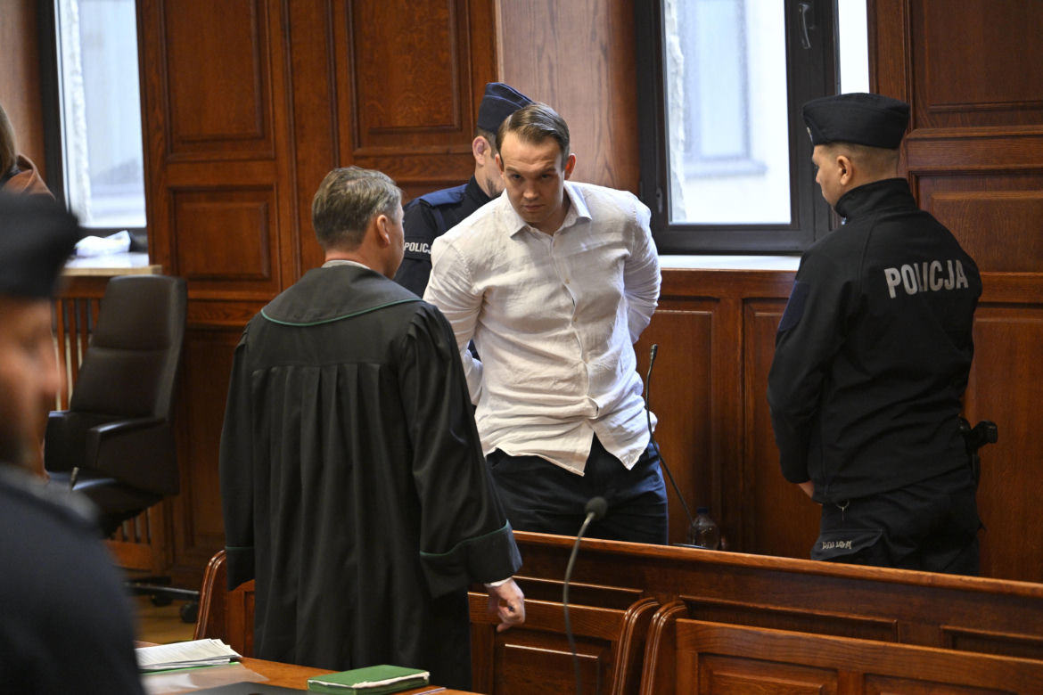 Proces Dawida Mirkowskiego o zabójstwo na Nowym Świecie. "Ja go, k***a, pociąłem!"
