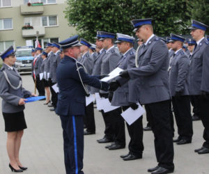 Święto policji w Toruniu. Funkcjonariusze odebrali nagrody i nominacje
