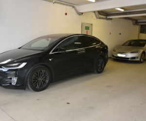 Skradziona Tesla Model X