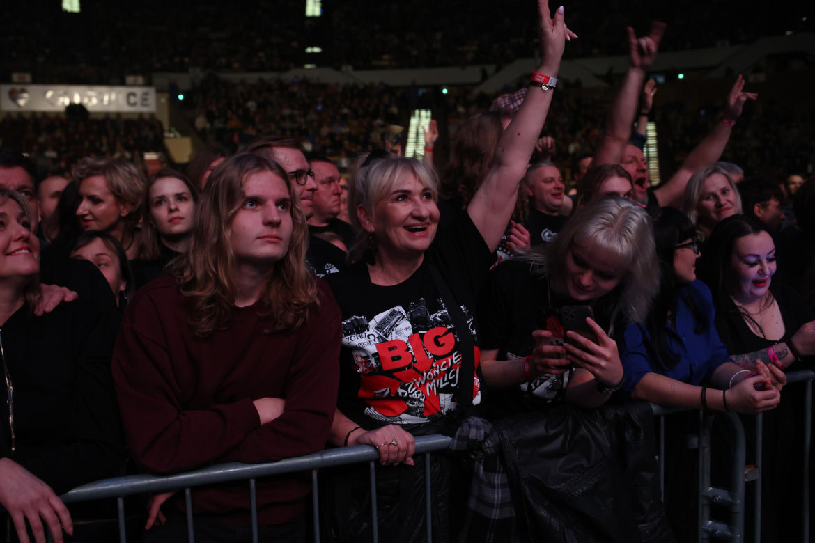 Koncert "Zadzwońcie po milicję" w katowickim Spodku