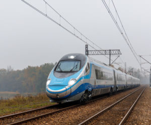 Kolejowa rewolucja na Pomorzu Zachodnim. Do Warszawy w trzy godziny i 360 kilometrów nowych tras