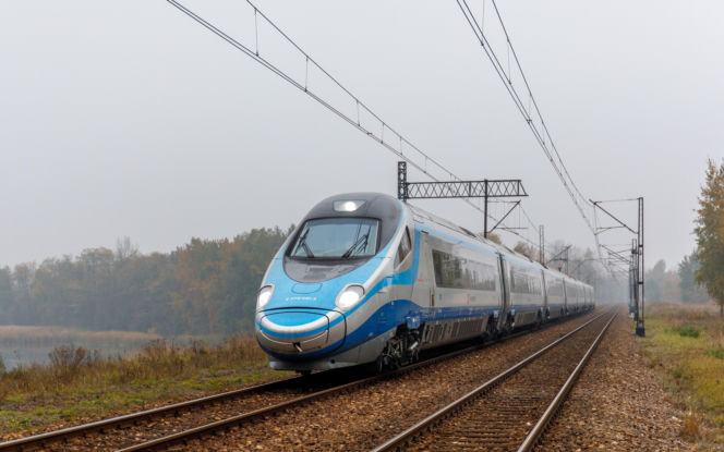 PKP Intercity testuje nowość. Koniec z brakiem zasięgu w Pendolino?