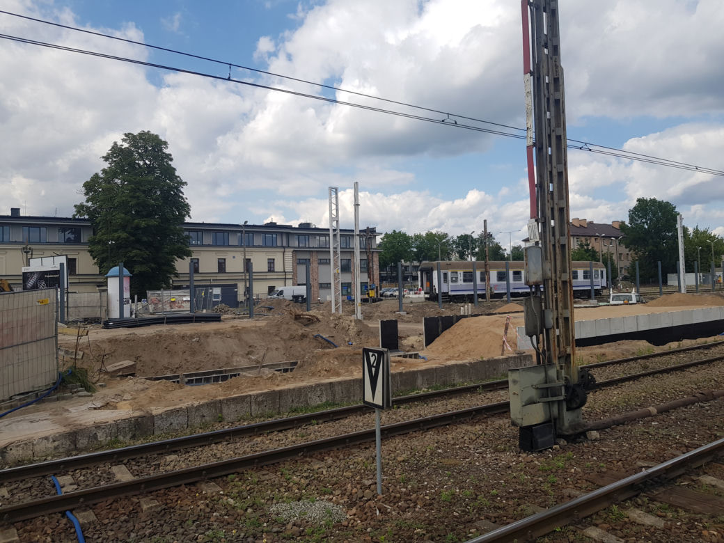 Białystok. Budowa przy dworcu PKP. Zobacz galerię z postępów prac [ZDJĘCIA]