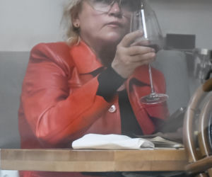 Katarzyna Figura przytula Maćka Musiałowskiego