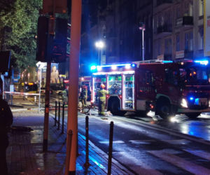 Spłonęło kilkanaście boksów. Nocny pożar targowiska w centrum Katowic
