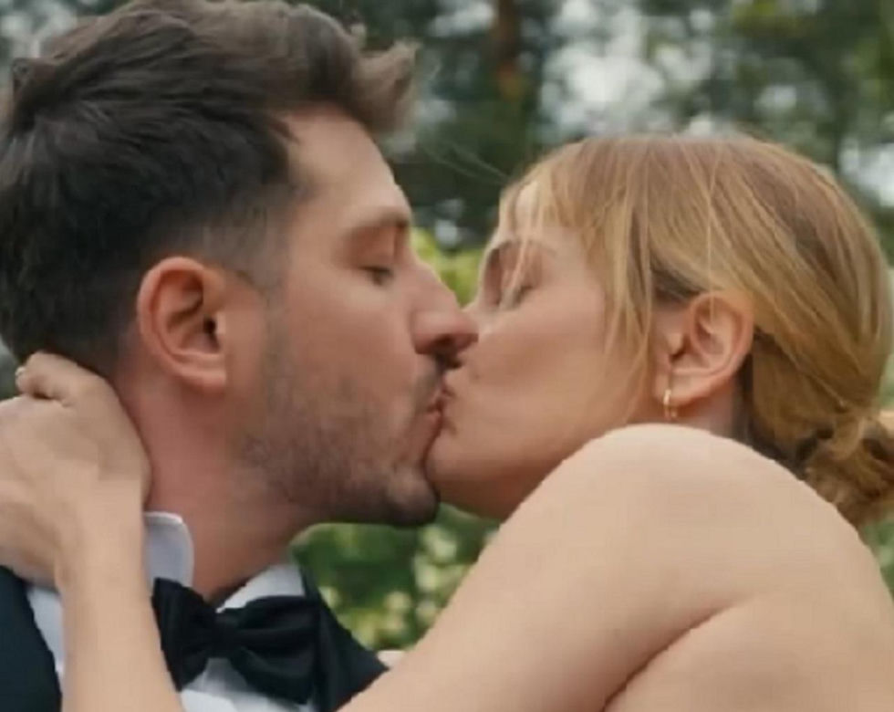 Barwy szczęścia. Justin (Jasper Sołtysiewicz), Ola (Michalina Robakiewicz)
