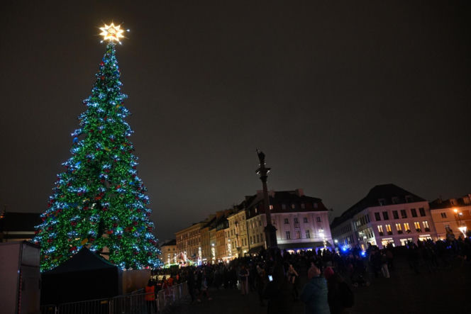 Świąteczna iluminacja 2025/2026 w Warszawie