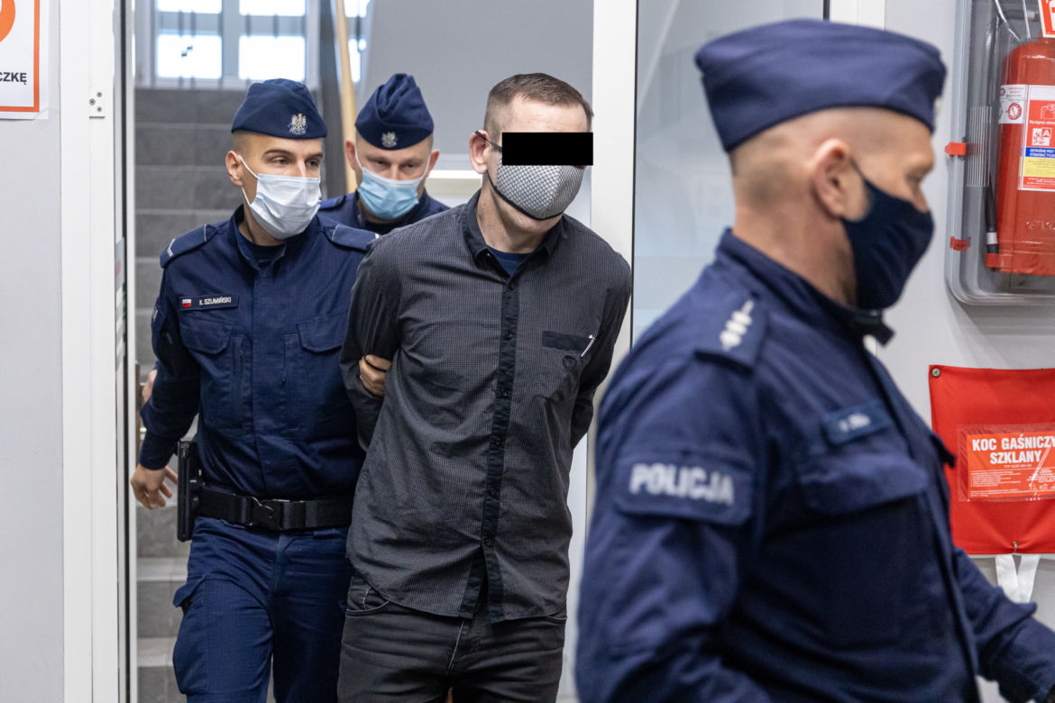 Zabił ojczyma i wszystko opisał w pamiętniku?