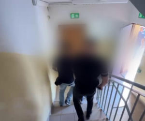 Dręczyli Roberta przez kilka godzin. Przypalali rozgrzaną maczętą, grozili obcięciem palców, brutalnie bili. Najmłodszy sprawca miał 17 lat
