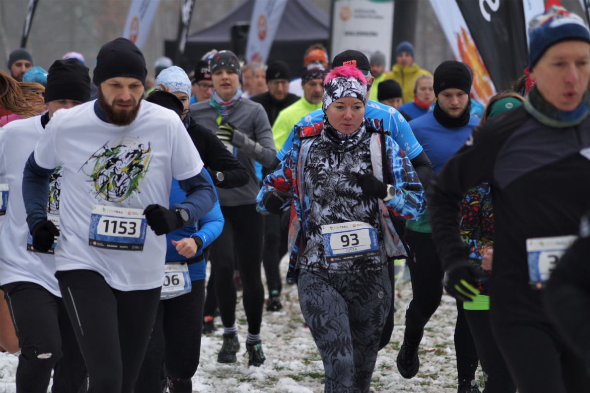 Wielkie ściganie w Myślęcinku! Za nami kolejny bieg City Trail 2022 [ZDJĘCIA]