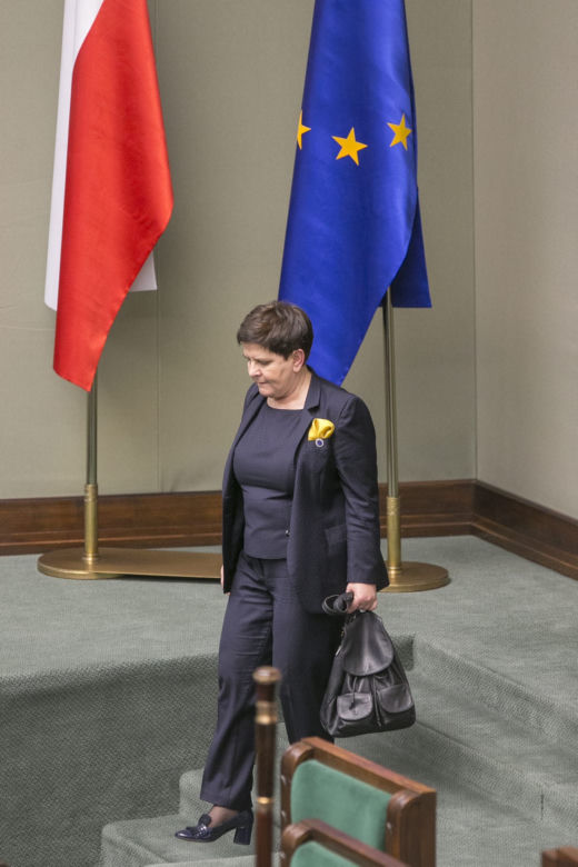 Najlepsze stylizacje Beaty Szydło