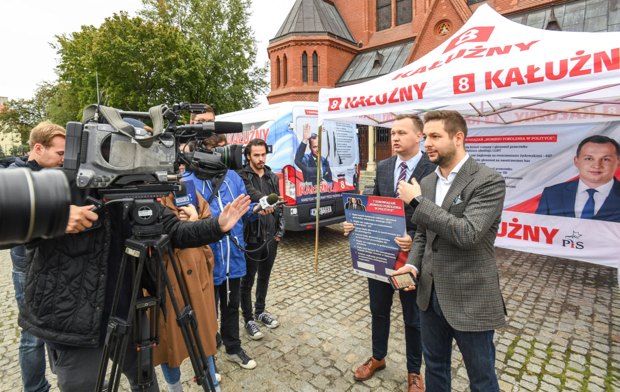 Patryk Jaki podpisał 7 zobowiązań