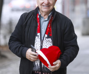 Sportowcy i aktorzy pod siedzibą TVN