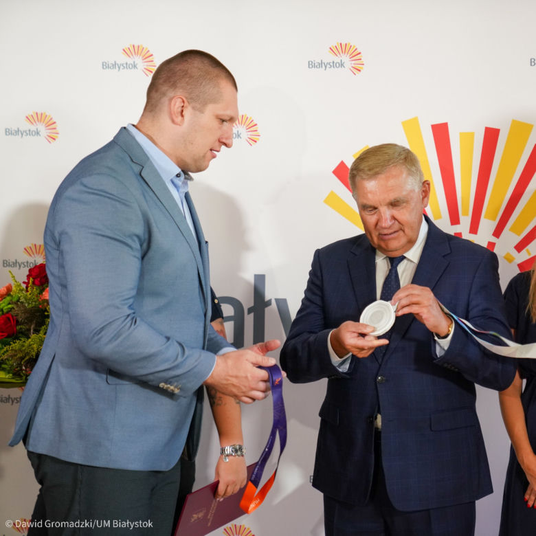 Wojciech Nowicki i Joanna Fiodorowa nagrodzeni przez prezydenta Białegostoku. Chodzi o mistrzostwo Europy [ZDJĘCIA]