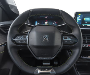 Peugeot e-208 GT