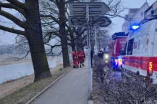 Dramat na rzece we Wrocławiu. Pod chłopcem załamał się lód