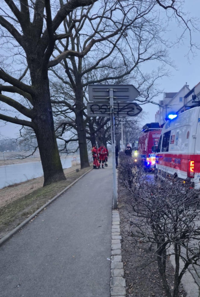 Dramat na rzece we Wrocławiu. Pod chłopcem załamał się lód