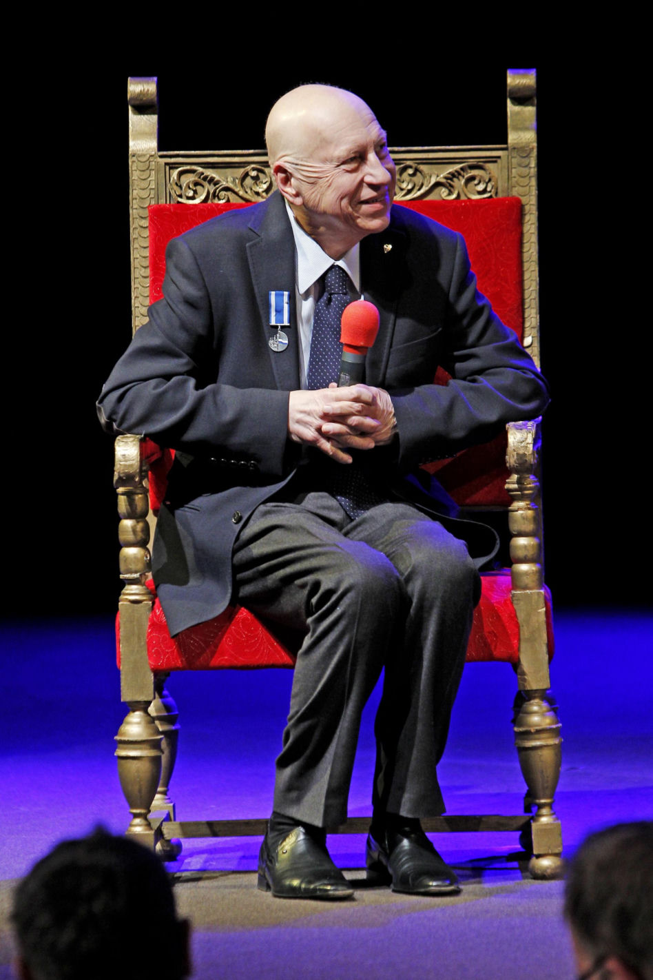 Jerzy Stuhr przed śmiercią nie chciał rozmawiać z księdzem