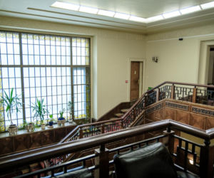 Były tu biura, przedszkole i Urząd Stanu Cywilnego. Dziś w dawnej willi fabrykanta działa harcerstwo