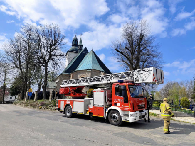 Druh Bogdan uderzył w słup jadąc do pożaru traw. Słowa księdza podczas pogrzebu wyciskają łzy