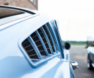 Zegarki z zabytkowych Mustangów