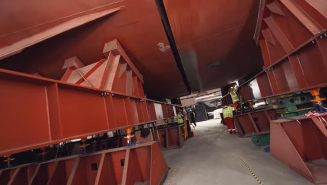 Wicher hula po hali kadłubowej  W kwietniu nadciągnie Huragan