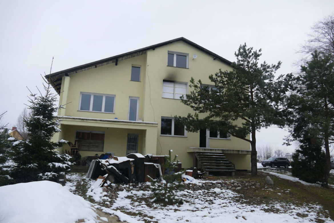 Chciał spalić rodzeństwo żywcem