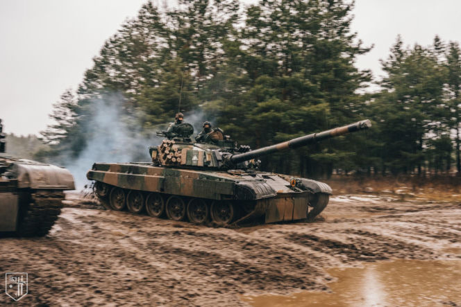 "Zawiszacy" za sterami legendy. Nowi kierowcy czołgów PT-91 w 15. Brygadzie