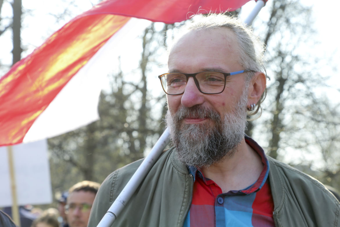 Co stało się z Mateuszem Kijowskim? Ciężko go rozpoznać, nie przypomina siebie