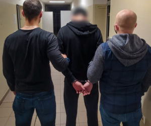 Policjanci z Białegostoku odzyskali volkswagena skradzionego w Warszawie [ZDJĘCIA]