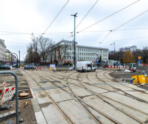Tramwaj wzdłuż ul. Rakowieckiej w Warszawie - budowa