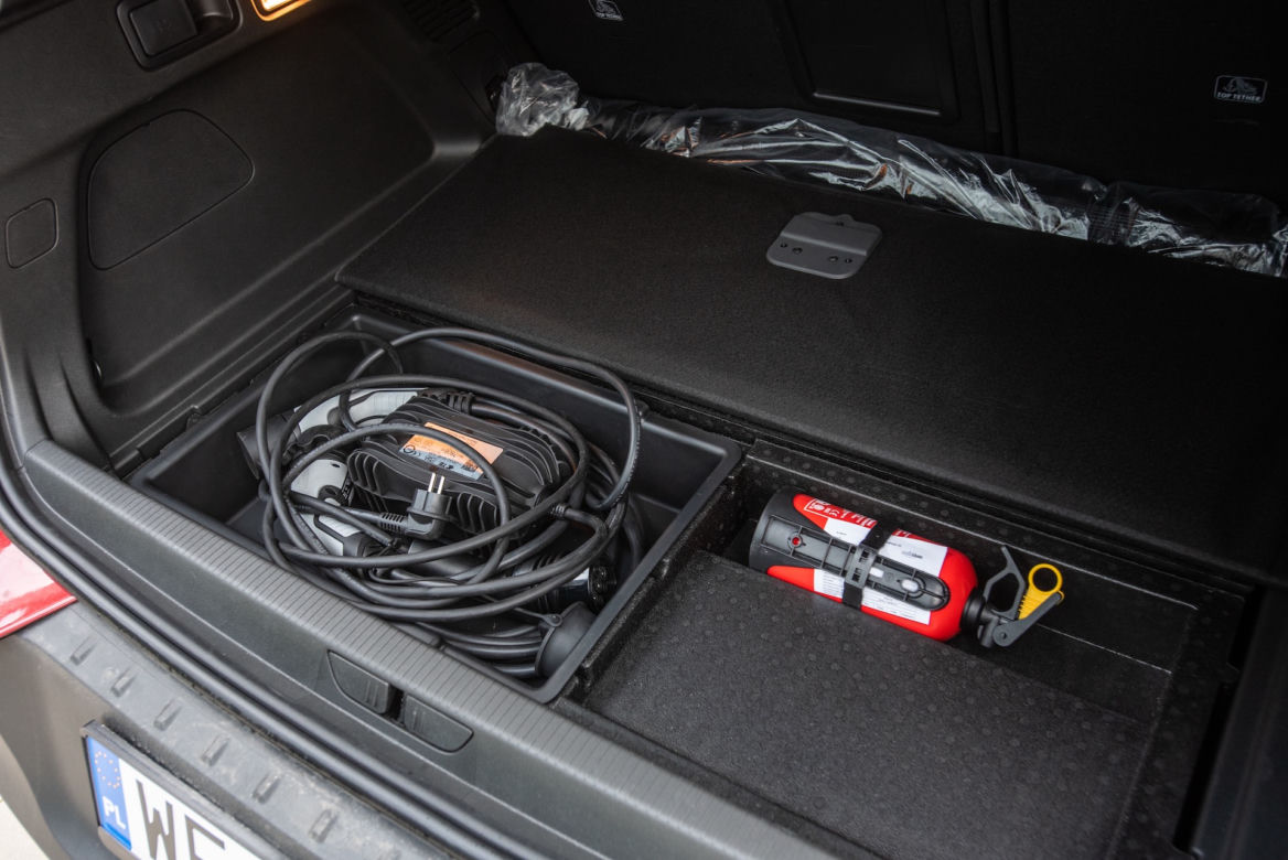 Opel Grandland X Hybrid4