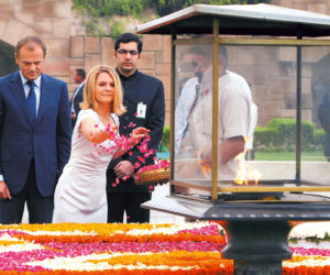 Bosy premier w Indiach