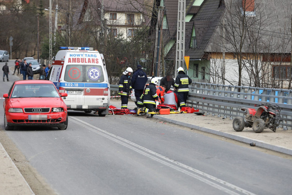 9-latek wjechał pod auto quadem